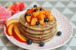 Pancakes with caramelized nectarines
