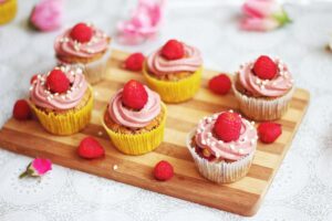 Raspberry cupcakes