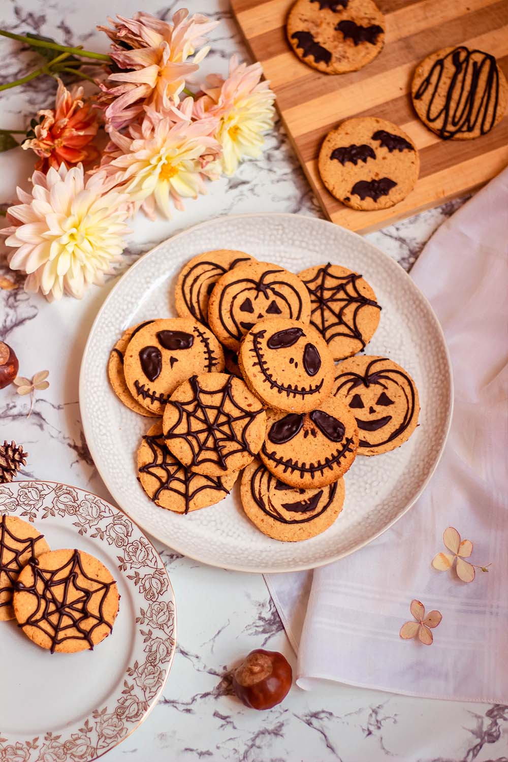 Soft spooky Halloween cookies – gluten-free and vegan recipe