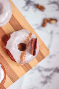 Easy baked gingerbread donuts – gluten-free and vegan recipe