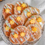 Healthy vegan green smoothie bowl