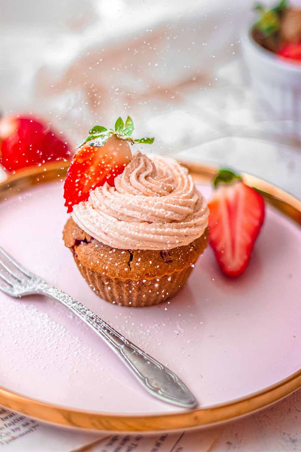 homemade gluten-free strawberry cupcakes - dairy-free and gluten-free
