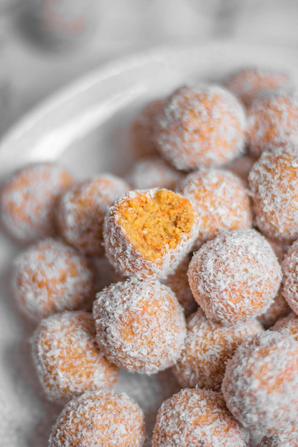 Vegan carrot bliss balls