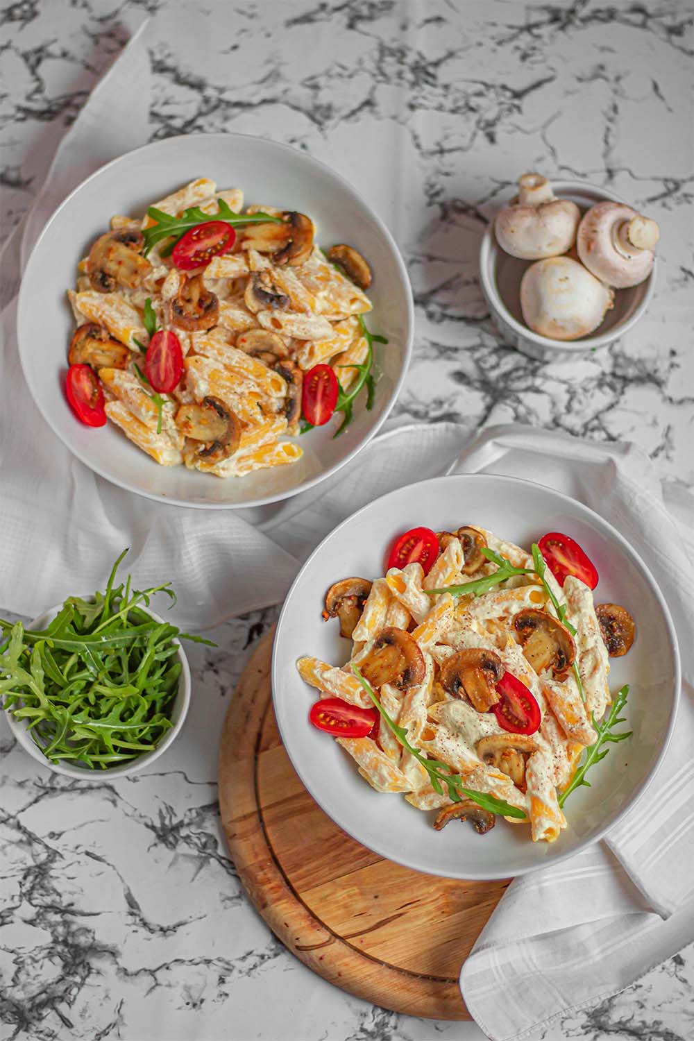 Vegan creamy mushroom pasta sauce