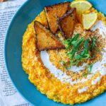 Gluten-free blackberry muffins with chocolate